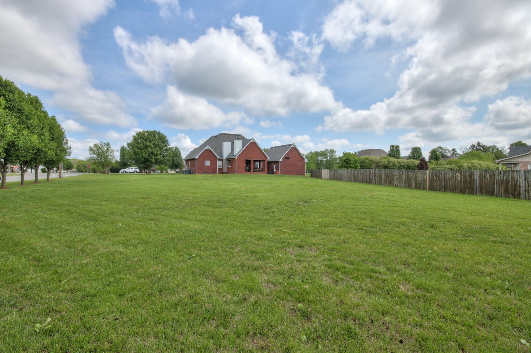 1429 Cut Off Road Murfreesboro, TN 37129 - Photo 11 of 48 Gallery Image 11