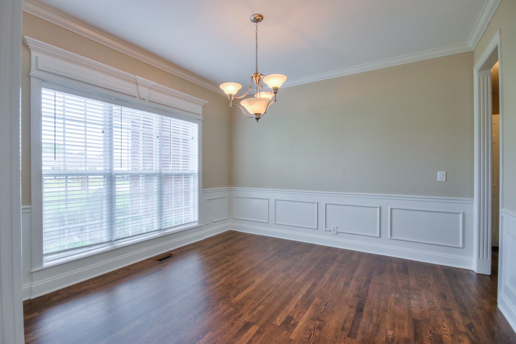 1429 Cut Off Road Murfreesboro, TN 37129 - Photo 14 of 48 Gallery Image 14