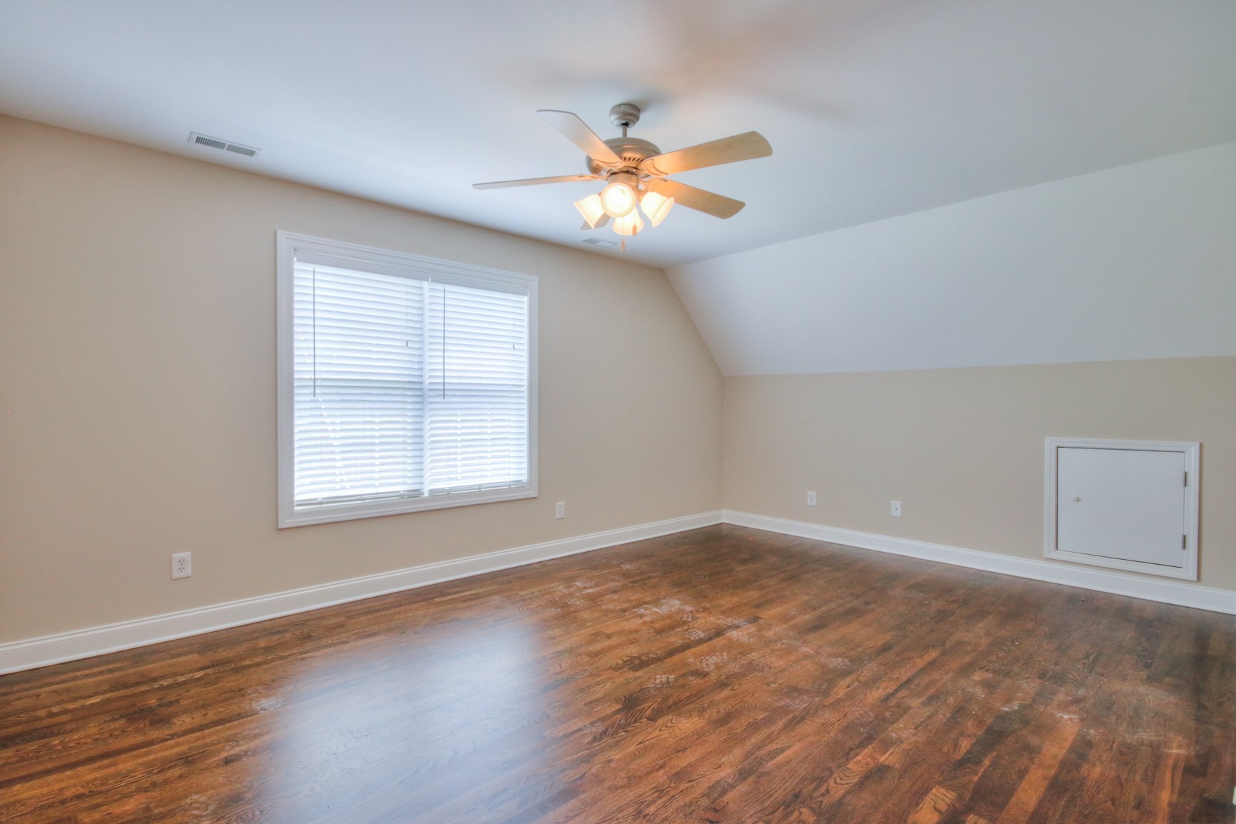 1429 Cut Off Road Murfreesboro, TN 37129 - Photo 47 of 48 Gallery Image 47