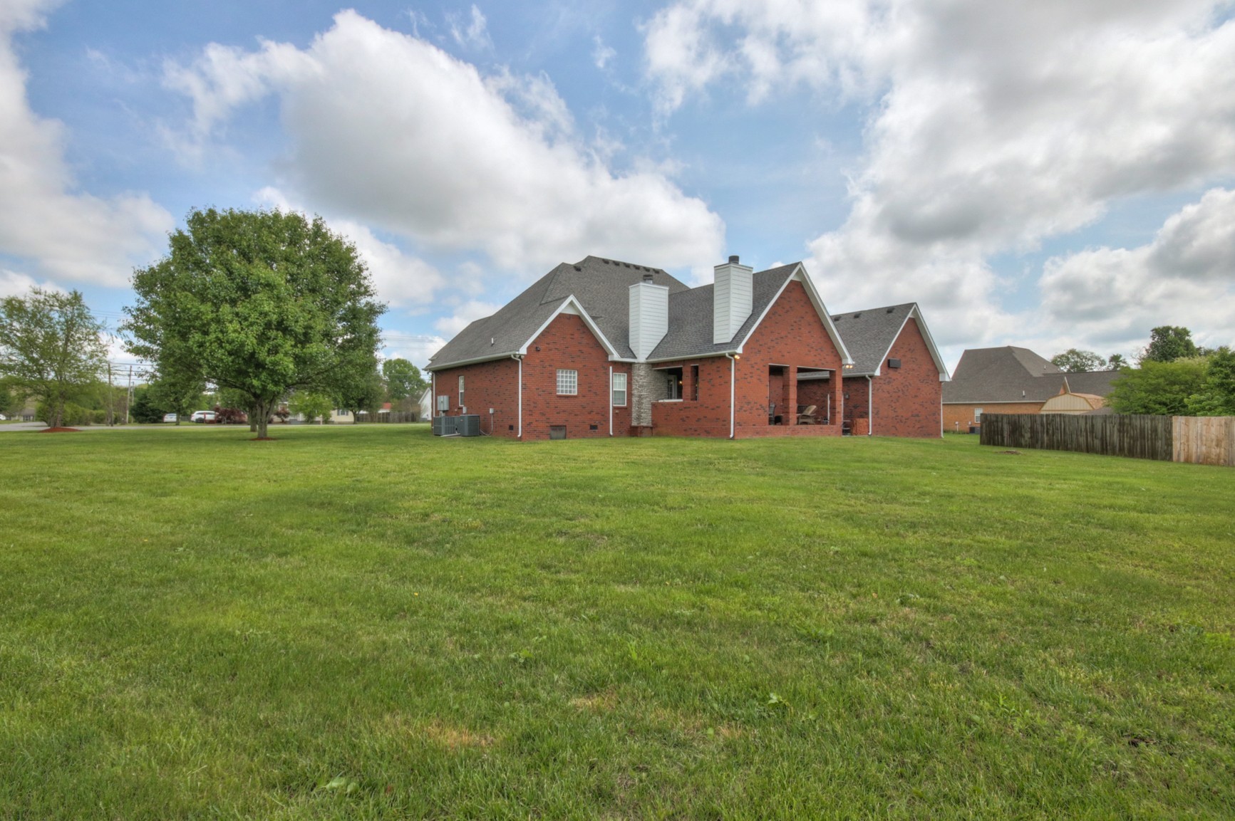 1429 Cut Off Road Murfreesboro, TN 37129 - Photo 10 of 48 Gallery Image 10