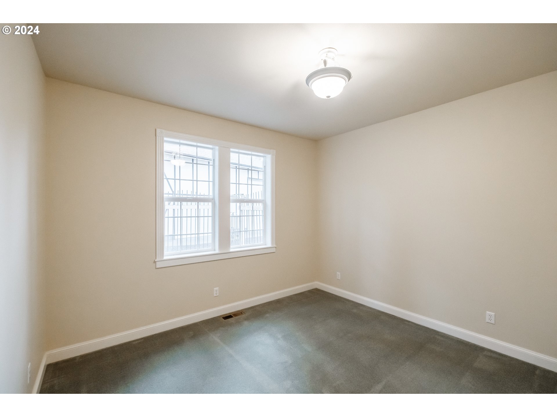 8752 Boulder Ridge Court Southeast Salem, OR 97317 - Photo 21 of 43 Gallery Image 21