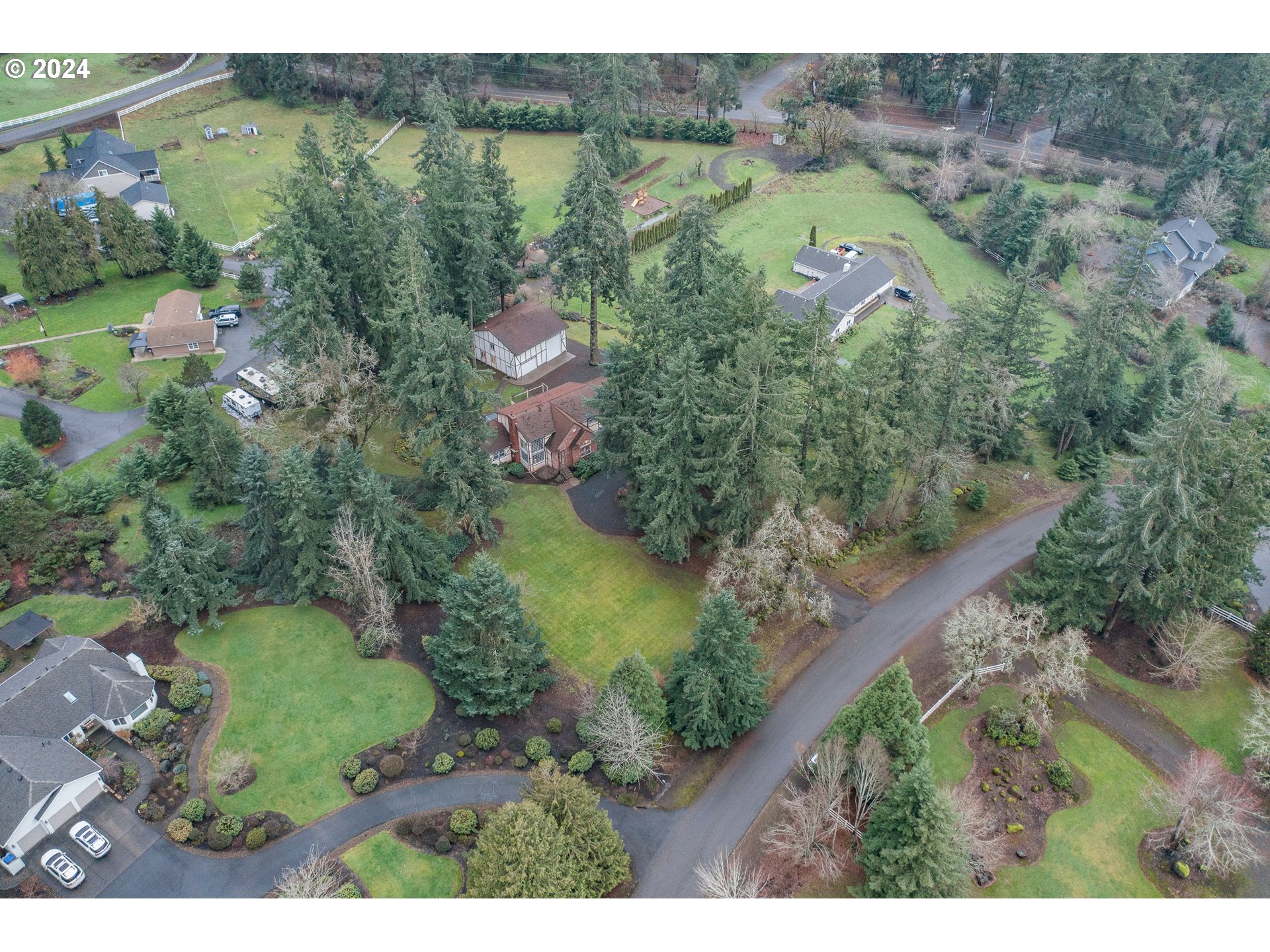 8752 Boulder Ridge Court Southeast Salem, OR 97317 - Photo 3 of 43 Gallery Image 3