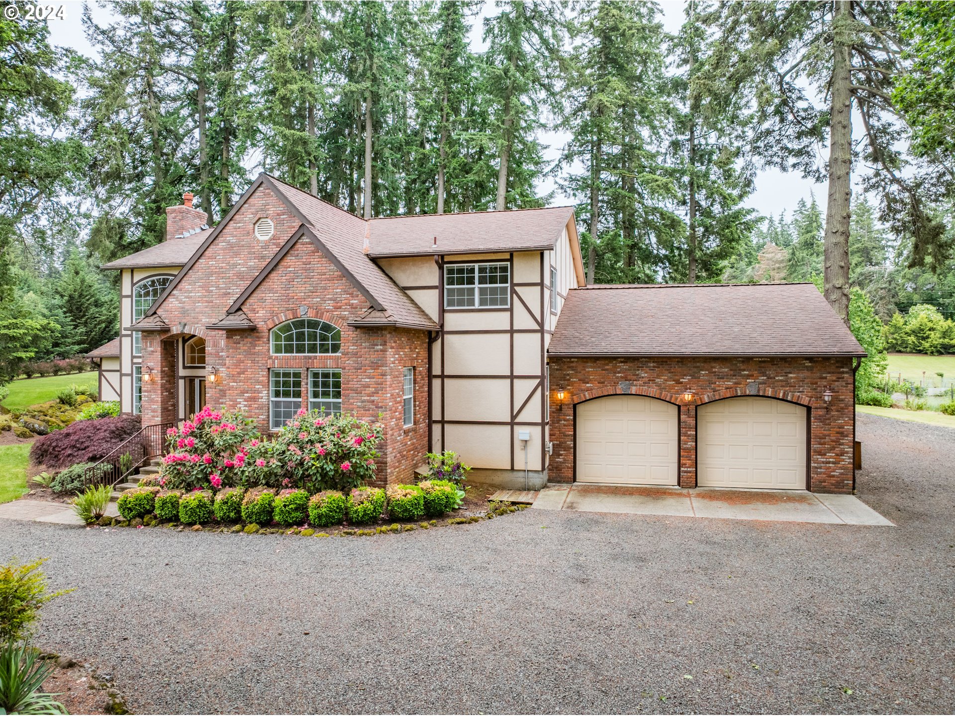 8752 Boulder Ridge Court Southeast Salem, OR 97317 - Photo 4 of 43 Gallery Image 4