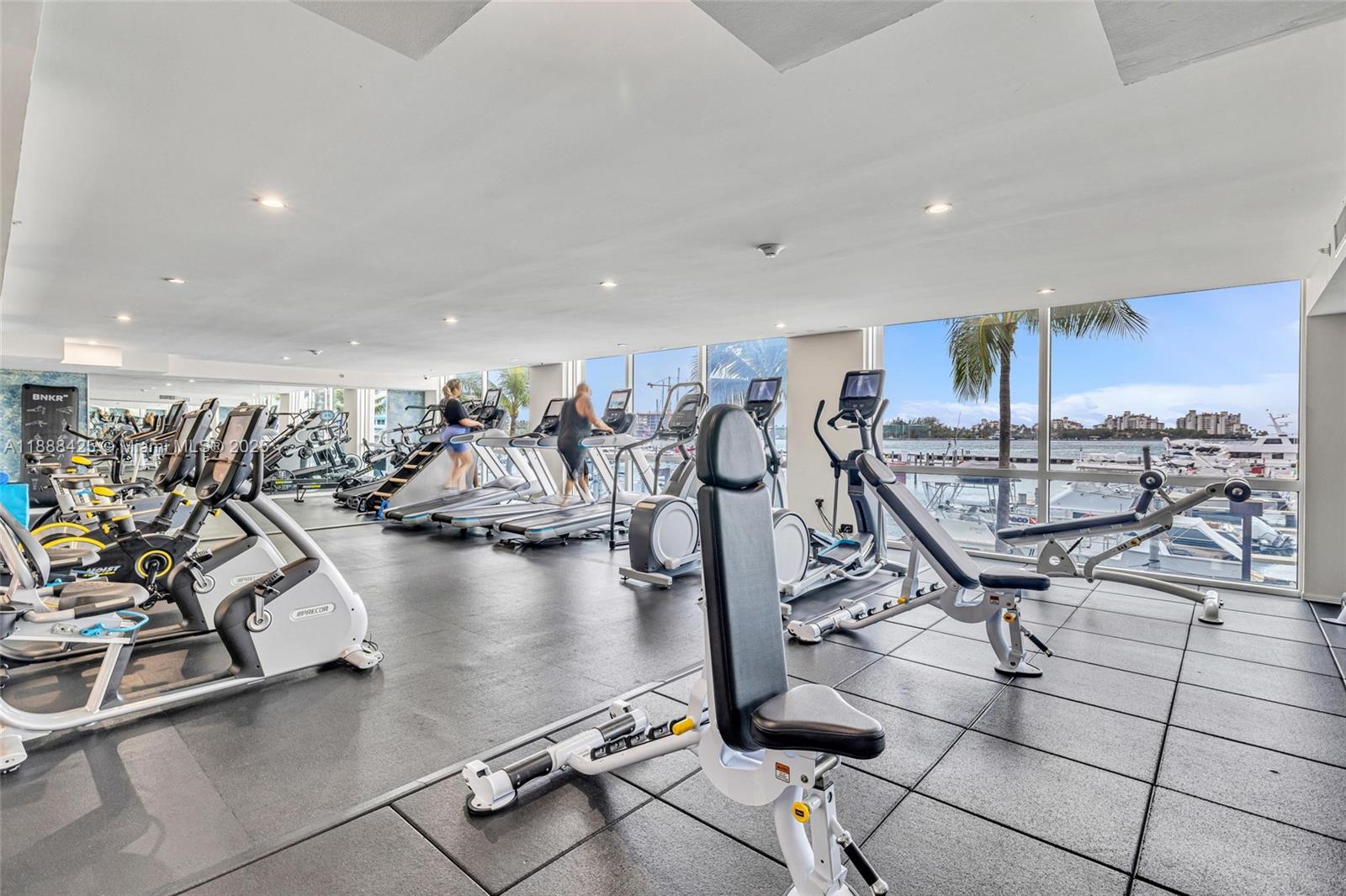 90 Alton Road, Unit 1103 Miami Beach, FL 33139 - Photo 46 of 51