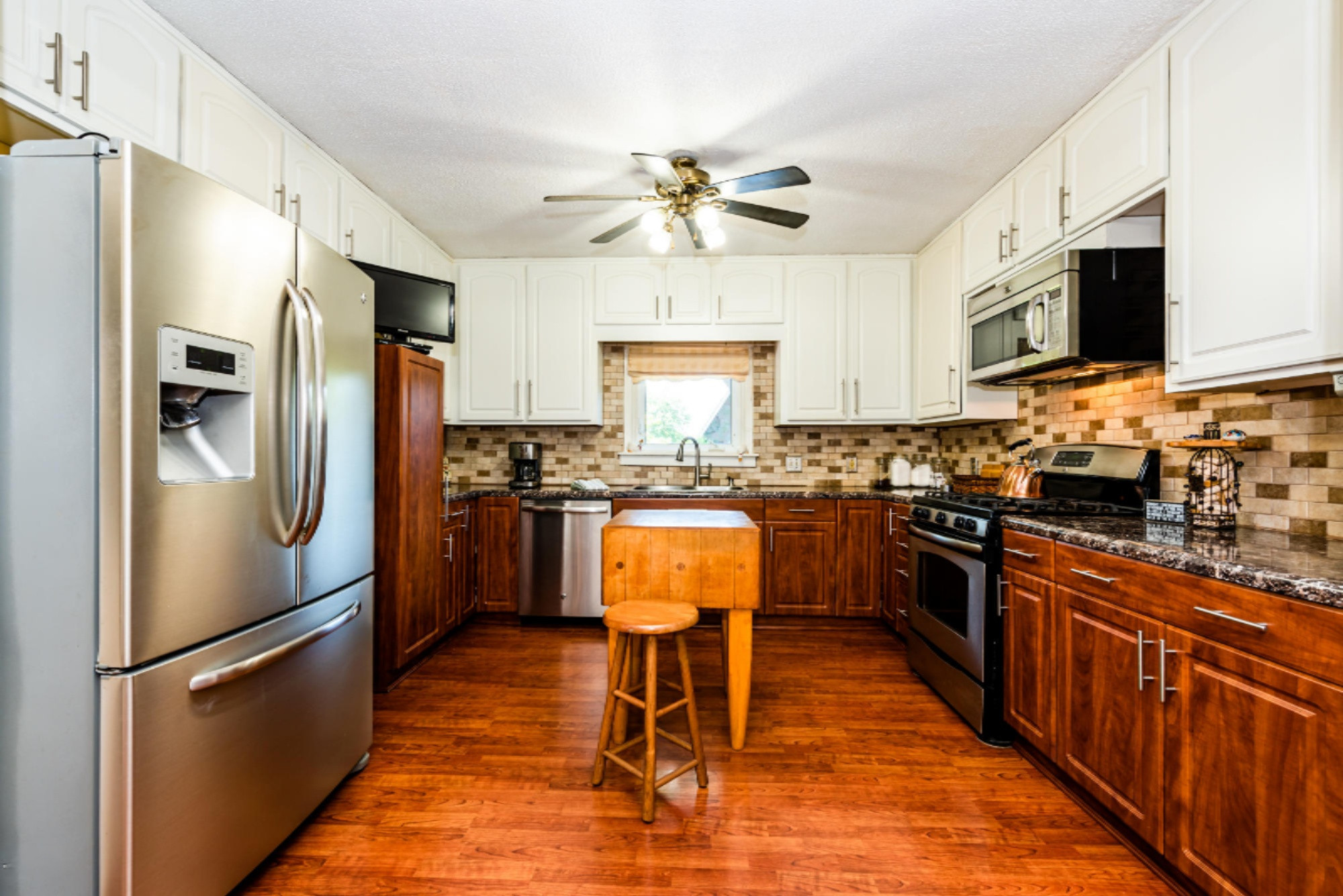 8136 Jericho Road Bridgman, MI 49106 - Photo 5 of 38 Jericho-105