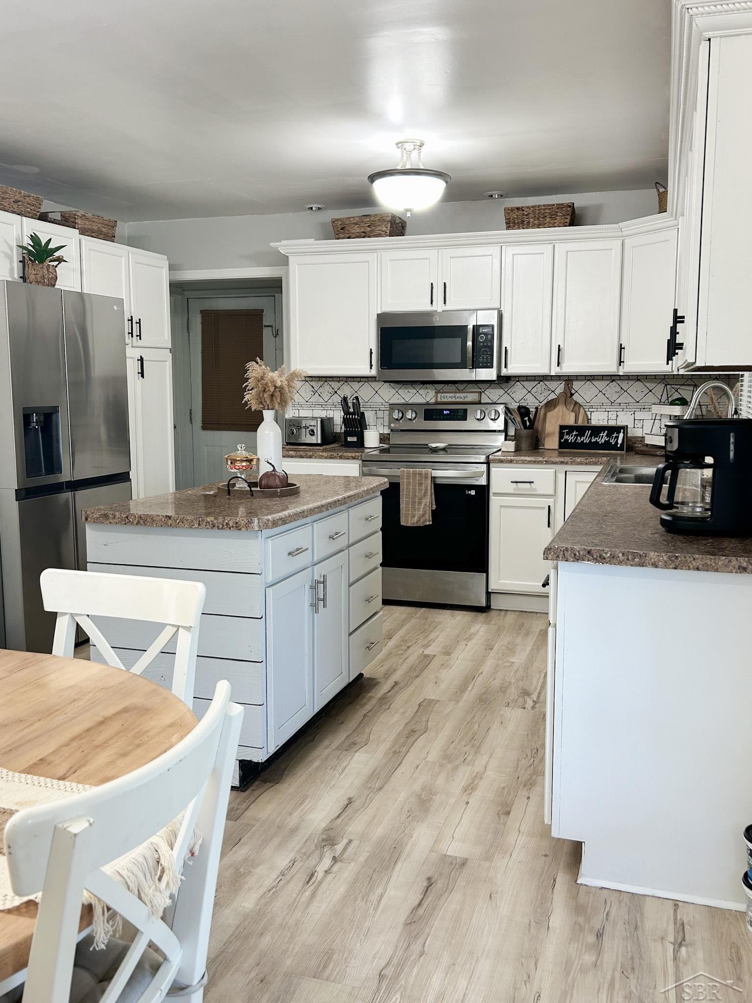 7141 Nichols Road Flushing, MI 48433 - Photo 5 of 20