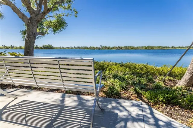 $2,300 | 12320 Wellen Golf Street, Unit 204, Venice, FL 34293