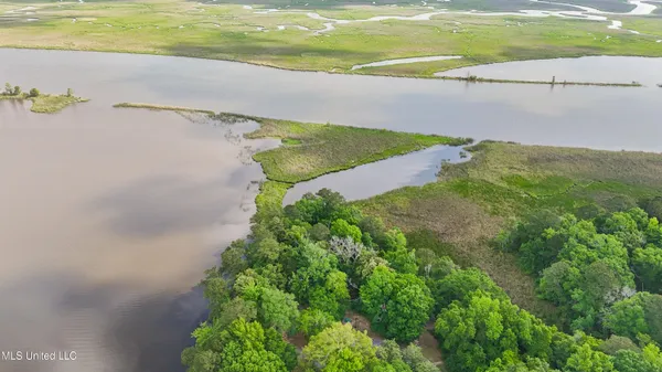 $600,000 | Martin Bluff Road, Gautier, MS 39553