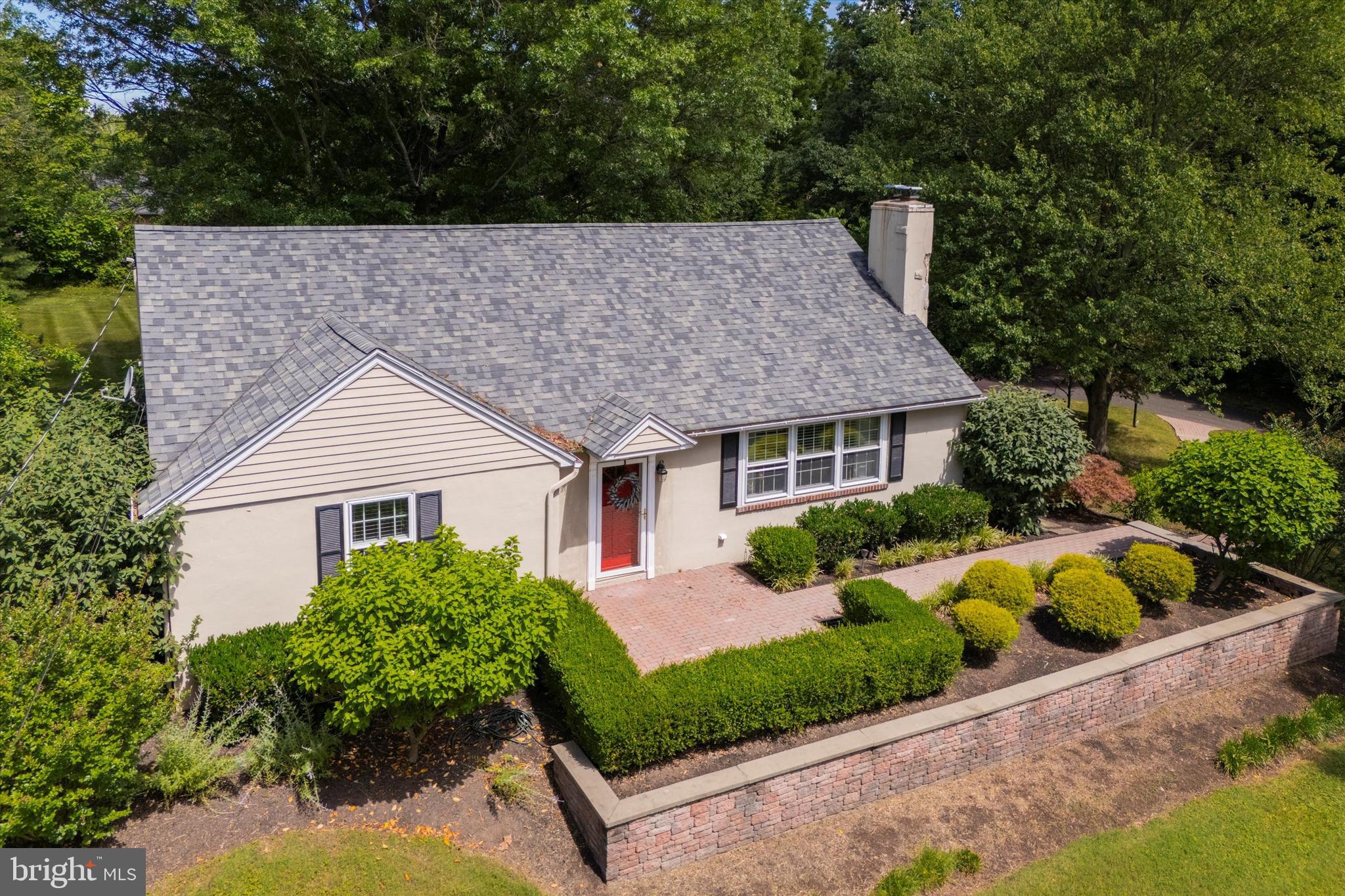 1624 Clearview Road Lansdale, PA 19446 - Photo 2 of 42 Front
