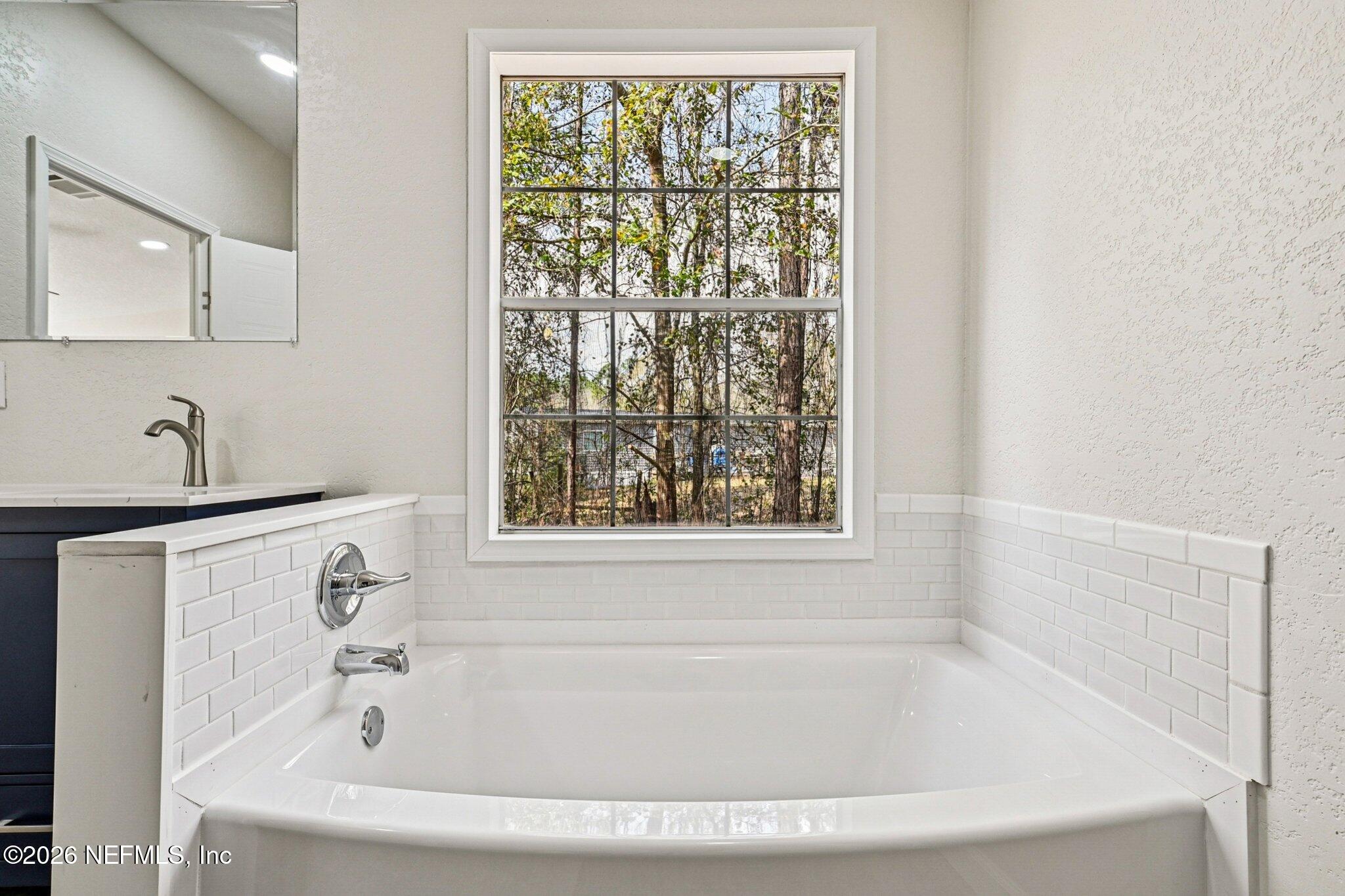 4938 Basil Street Middleburg, FL 32068 - Photo 31 of 47 37-web-or-mls-Basil St-S2102-037