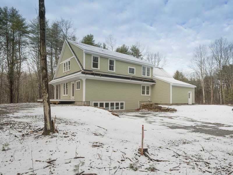 9 Barrell's Grove Road York, ME 03909 - Photo 16 of 17 Exterior Back.