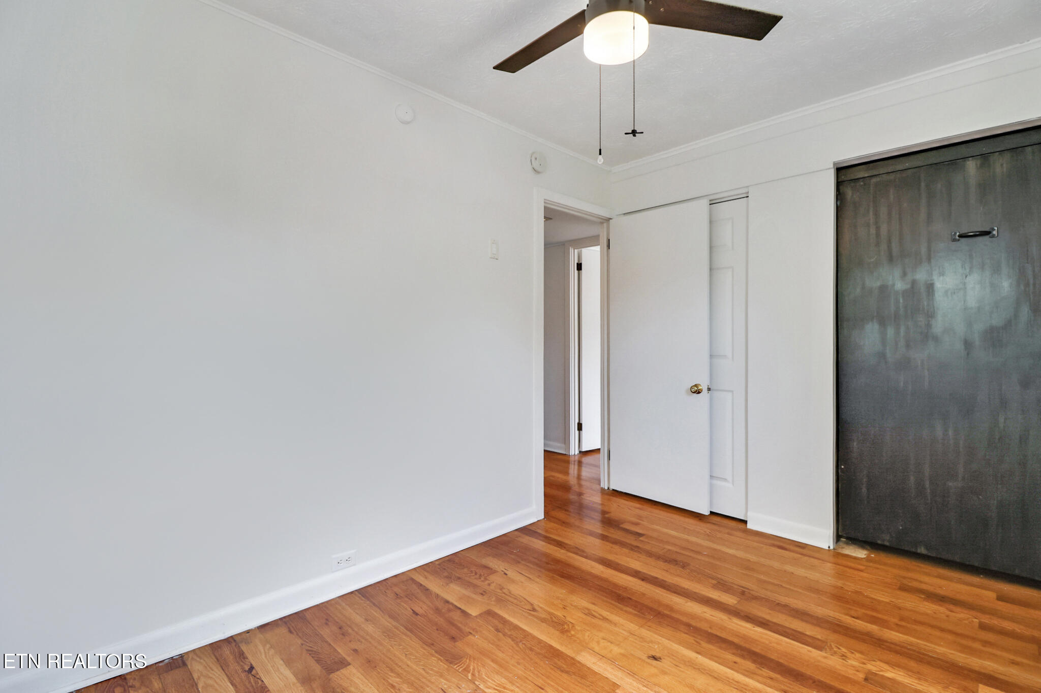 119 East Magnolia Lane Oak Ridge, TN 37830 - Photo 13 of 33 if1a0269-if1a0273