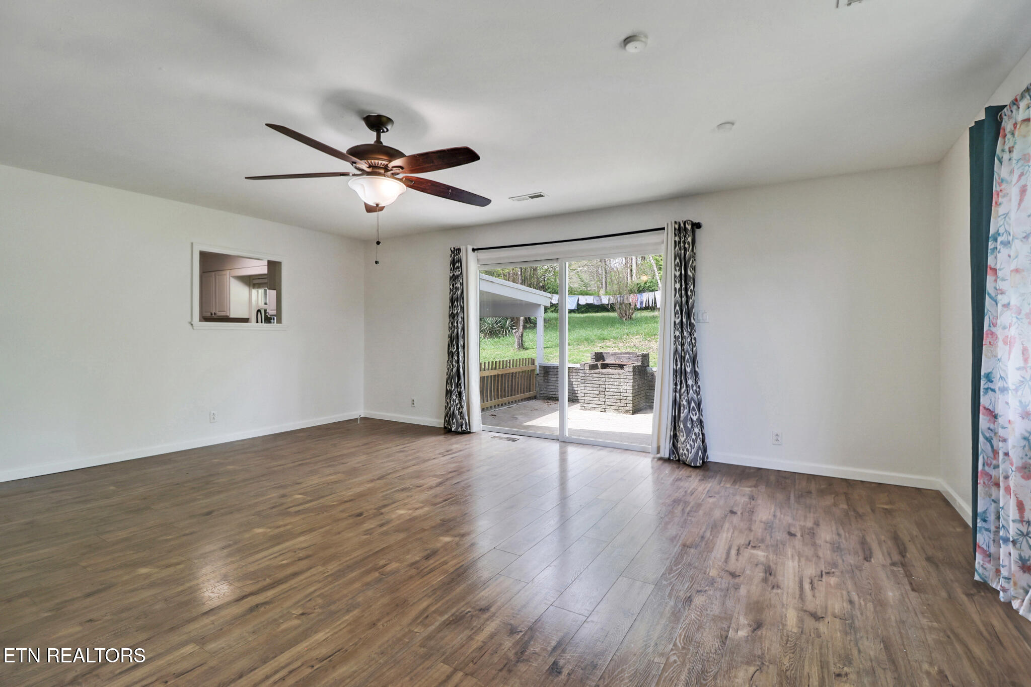 119 East Magnolia Lane Oak Ridge, TN 37830 - Photo 19 of 33 if1a0229-if1a0233