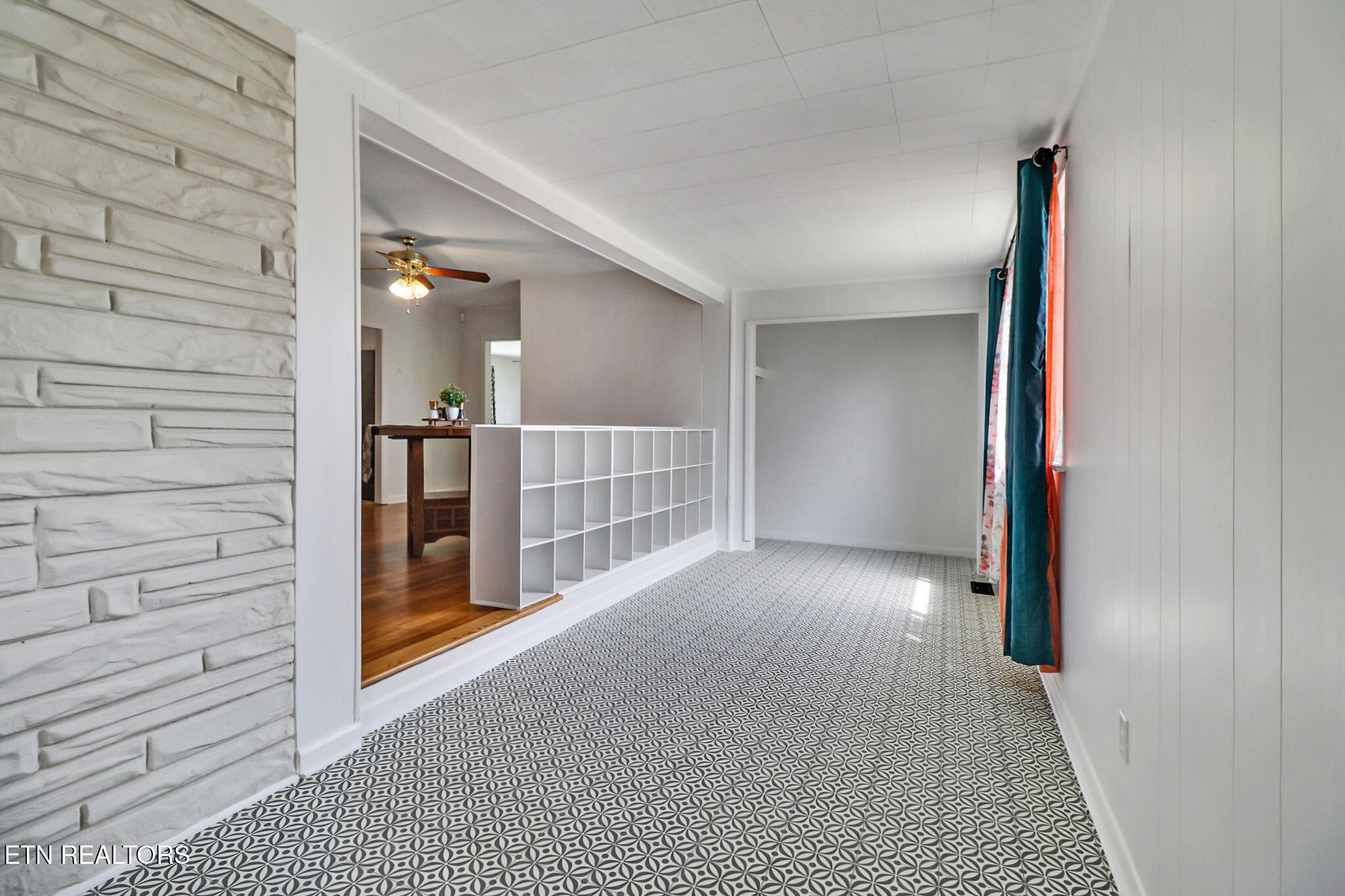 119 East Magnolia Lane Oak Ridge, TN 37830 - Photo 4 of 33 if1a0284-if1a0288