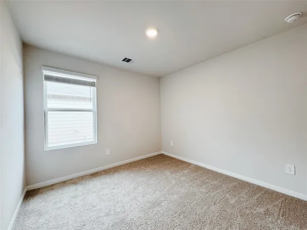 $1,895 | 1207 Camden Lane, Lockhart, TX 78644