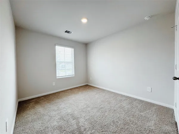 $1,895 | 1207 Camden Lane, Lockhart, TX 78644