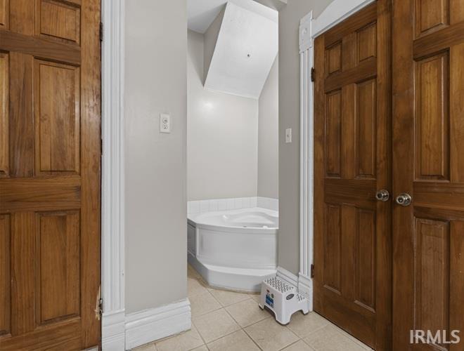 210 North Oak Street Redkey, IN 47373 - Photo 28 of 32