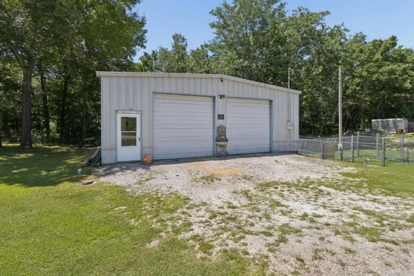 $150,000 | 322 East Dunlap Drive, Stockton, MO 65785