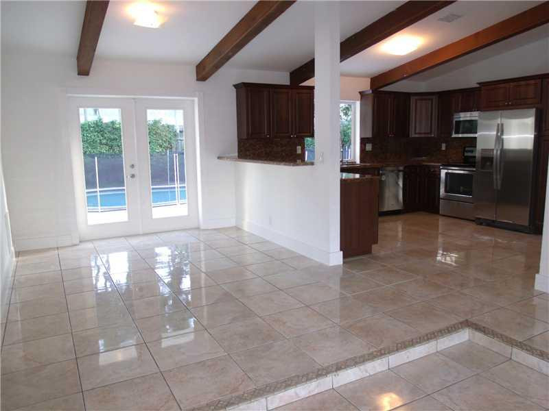 13730 Southwest 105th Street Miami, FL 33186 - Photo 5 of 25 Den/Family/Great Room