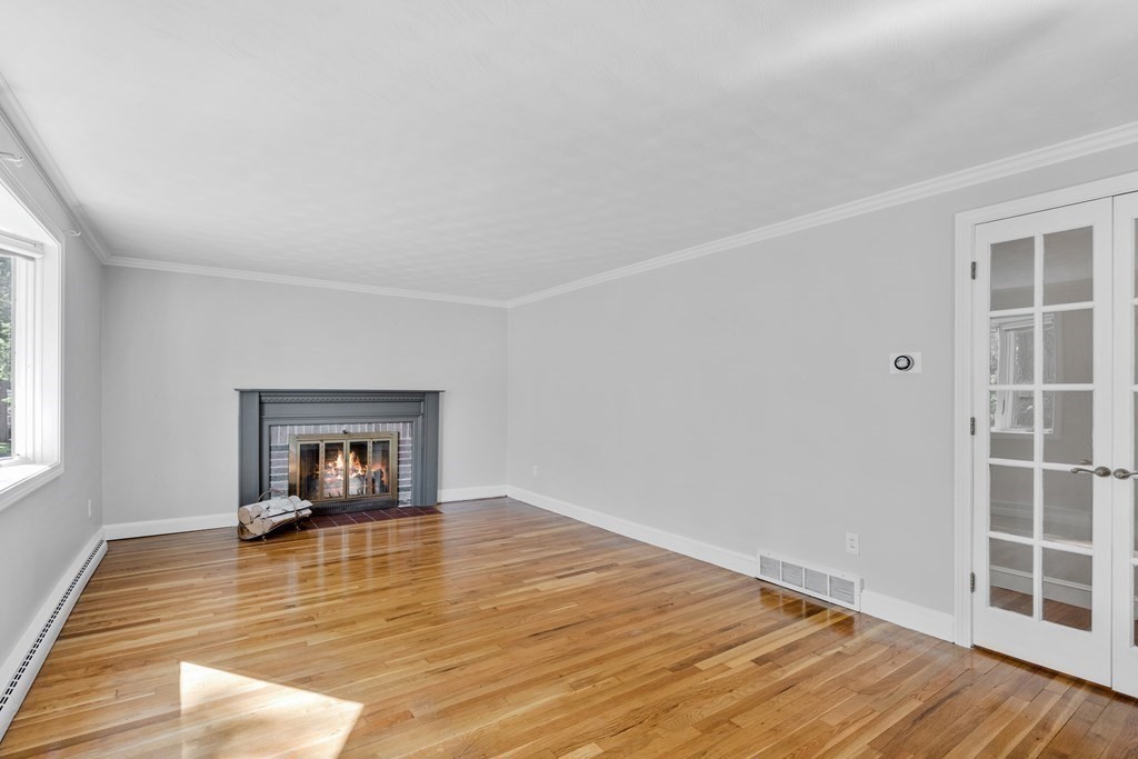 3 Drummond Road Stoneham, MA 02180 - Photo 12 of 24 Gallery Image 12