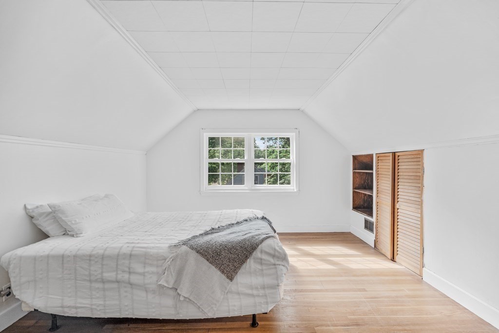 3 Drummond Road Stoneham, MA 02180 - Photo 19 of 24 Gallery Image 19