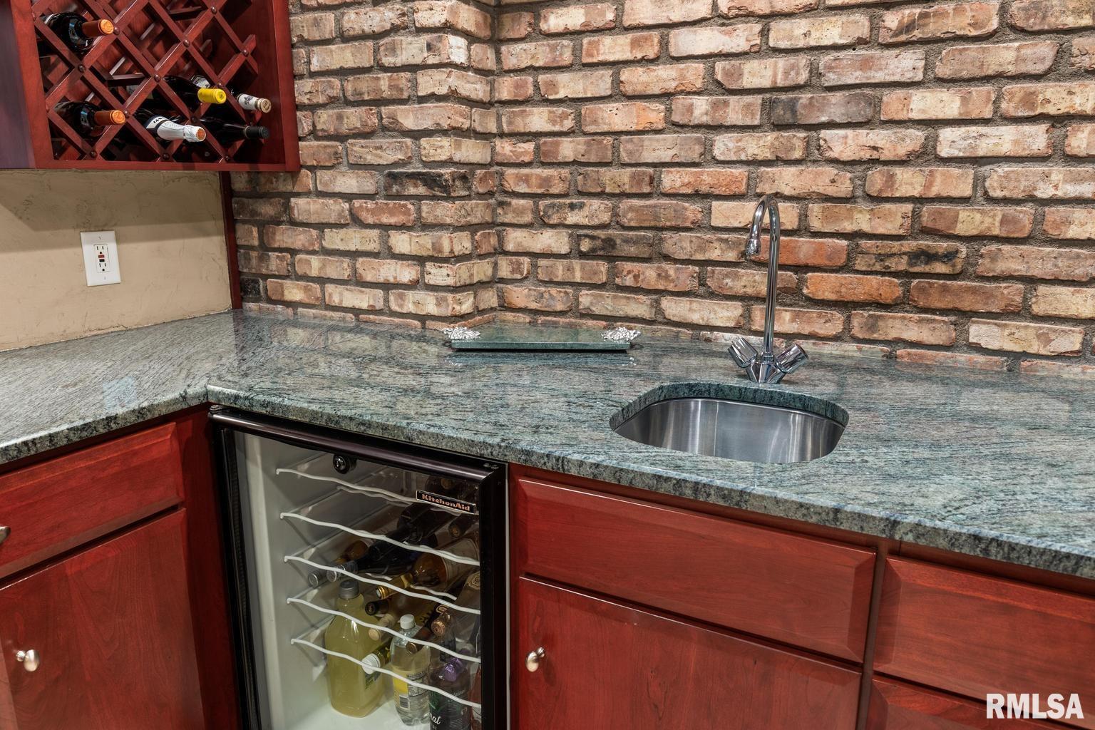 11900 North Hickory Grove Road Dunlap, IL 61525 - Photo 20 of 91