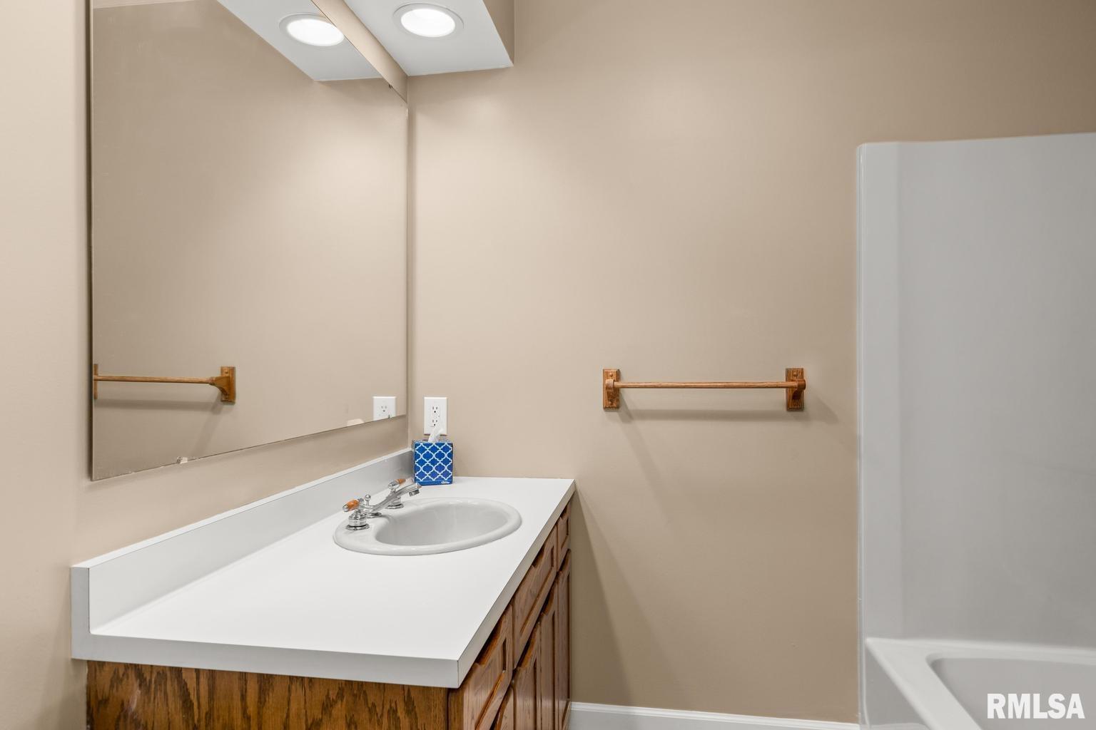 11900 North Hickory Grove Road Dunlap, IL 61525 - Photo 43 of 91