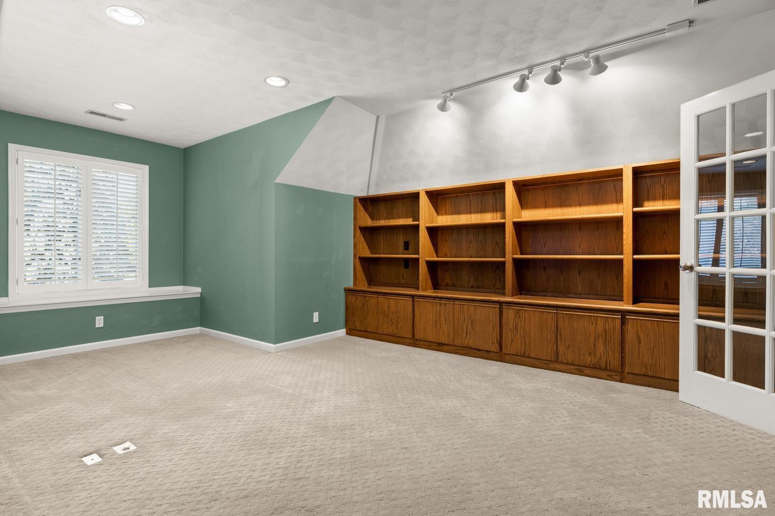 11900 North Hickory Grove Road Dunlap, IL 61525 - Photo 48 of 91