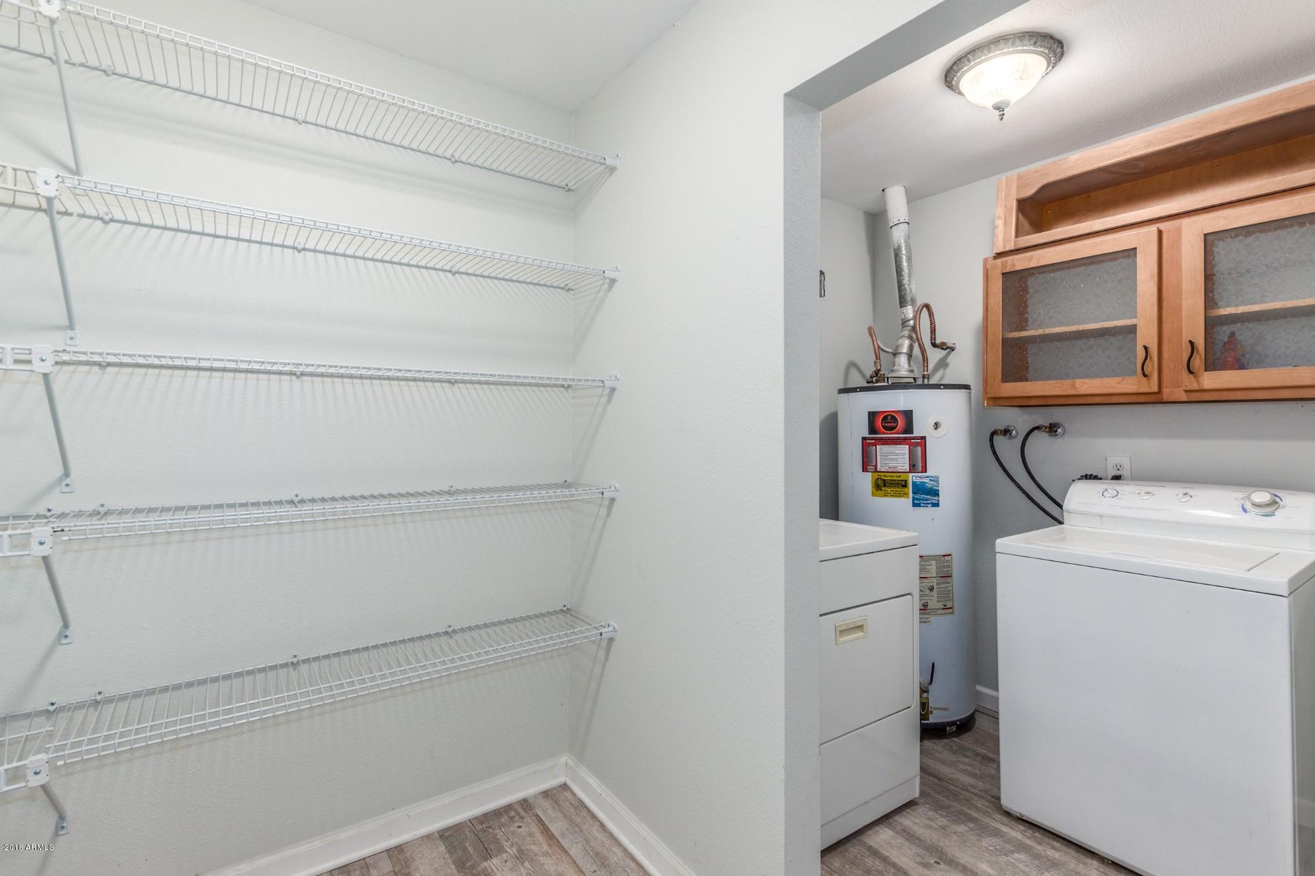 1128 East Marny Road Tempe, AZ 85288 - Photo 8 of 18 Walk in Pantry