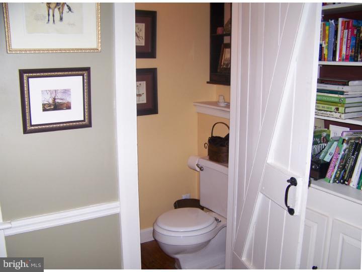 2261 South Valley Road Berwyn, PA 19312 - Photo 14 of 22