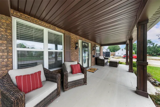 $314,900 | 409 East Strain Street, Fort Branch, IN 47648