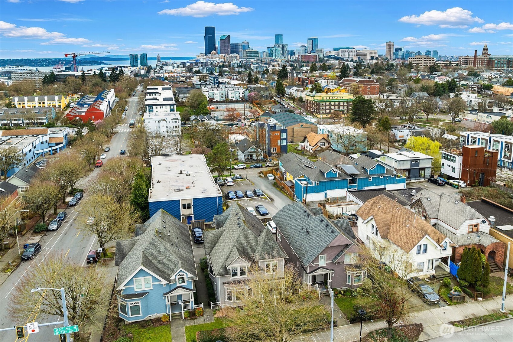 107 23rd Avenue, Unit A Seattle, WA 98122 - Photo 24 of 29 a view of a city