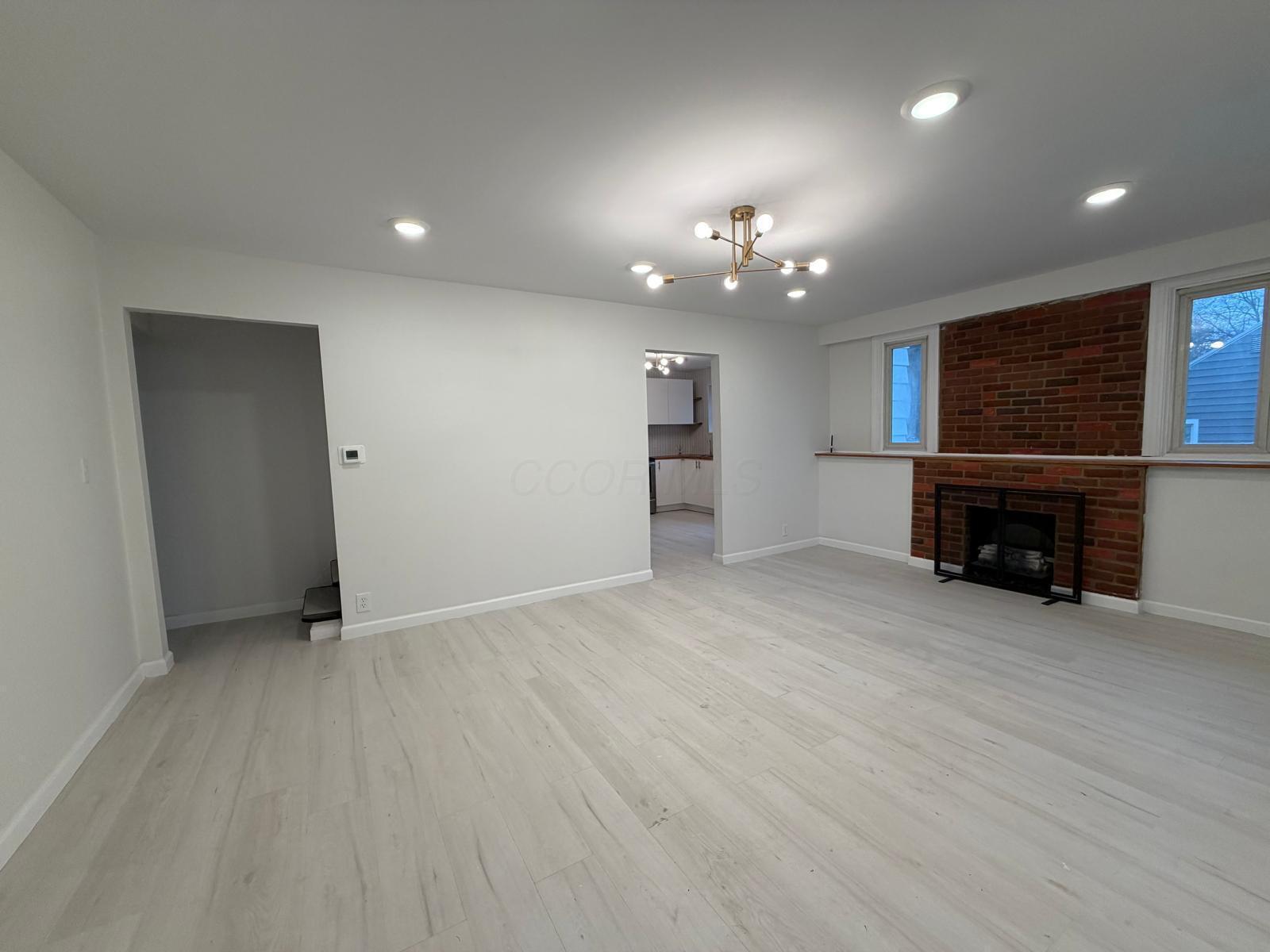 1946 Lehner Road Columbus, OH 43224 - Photo 2 of 21 PHOTO-2026-01-06-13-02-13_2