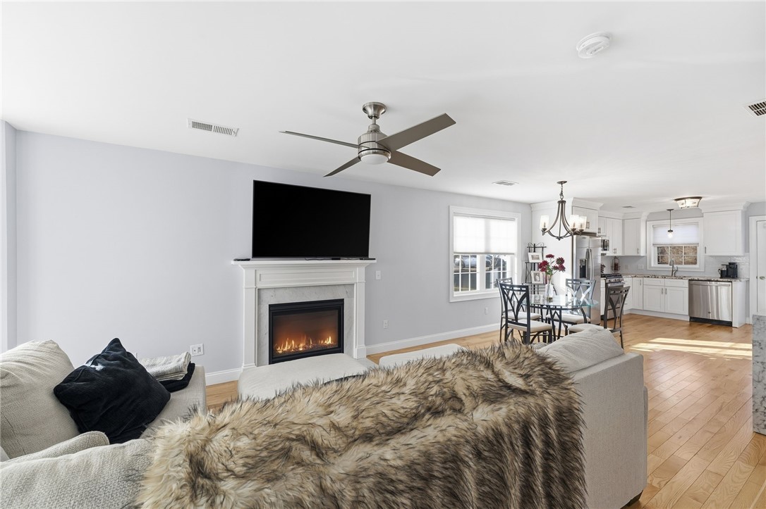 1 Winston Way, Unit 1 Johnston, RI 02919 - Photo 6 of 28