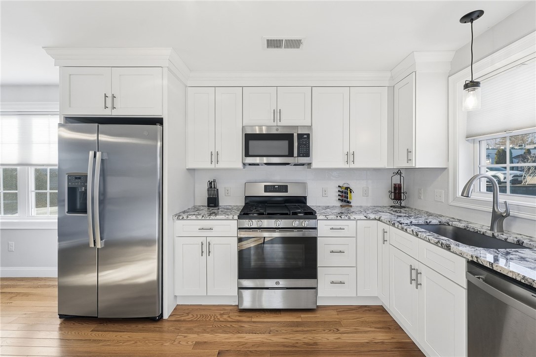 1 Winston Way, Unit 1 Johnston, RI 02919 - Photo 8 of 28