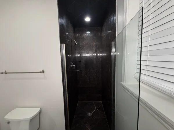 $5,700 | 1347 North Sedgwick Street, Unit 4N, Chicago, IL 60610