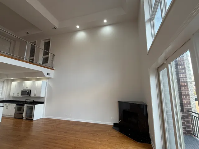 $6,500 | 1347 North Sedgwick Street, Unit 4N, Chicago, IL 60610