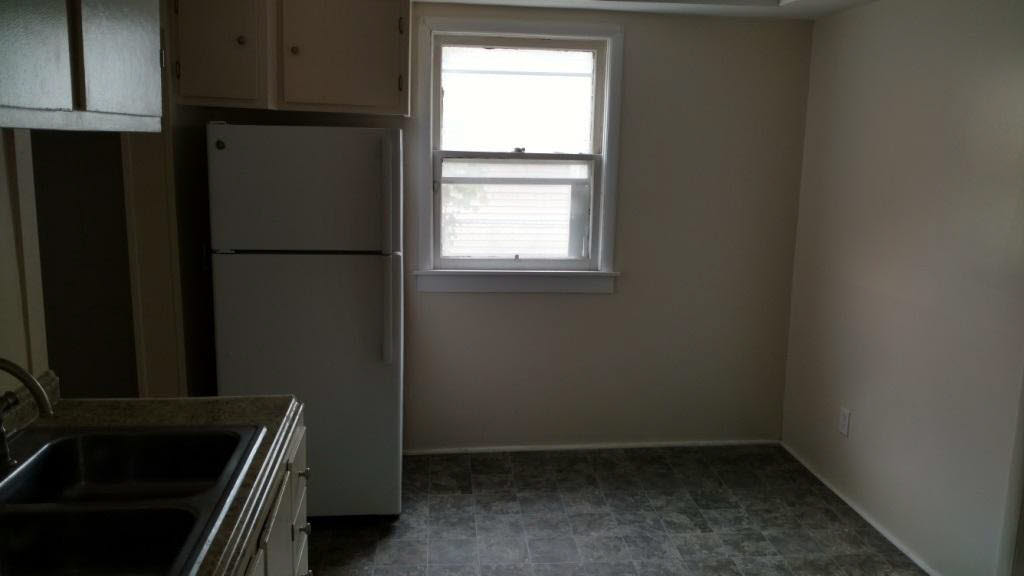Bennett Street Jackson, MI 49202 - Photo 12 of 23 Gallery Image 12
