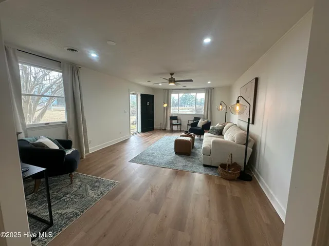 $375,000 | 111 Asbury Road, Cove City, NC 28523