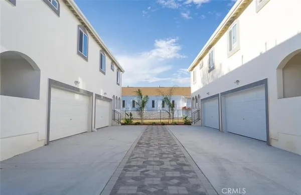$3,420 | 12500 Wilmington Avenue, Unit B, Compton, CA 90222
