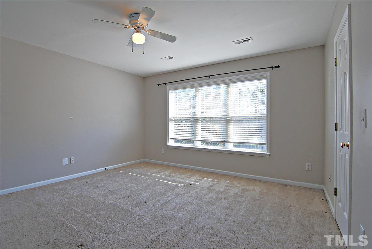 1815 Barngate Way Raleigh, NC 27614 - Photo 13 of 19 Gallery Image 13