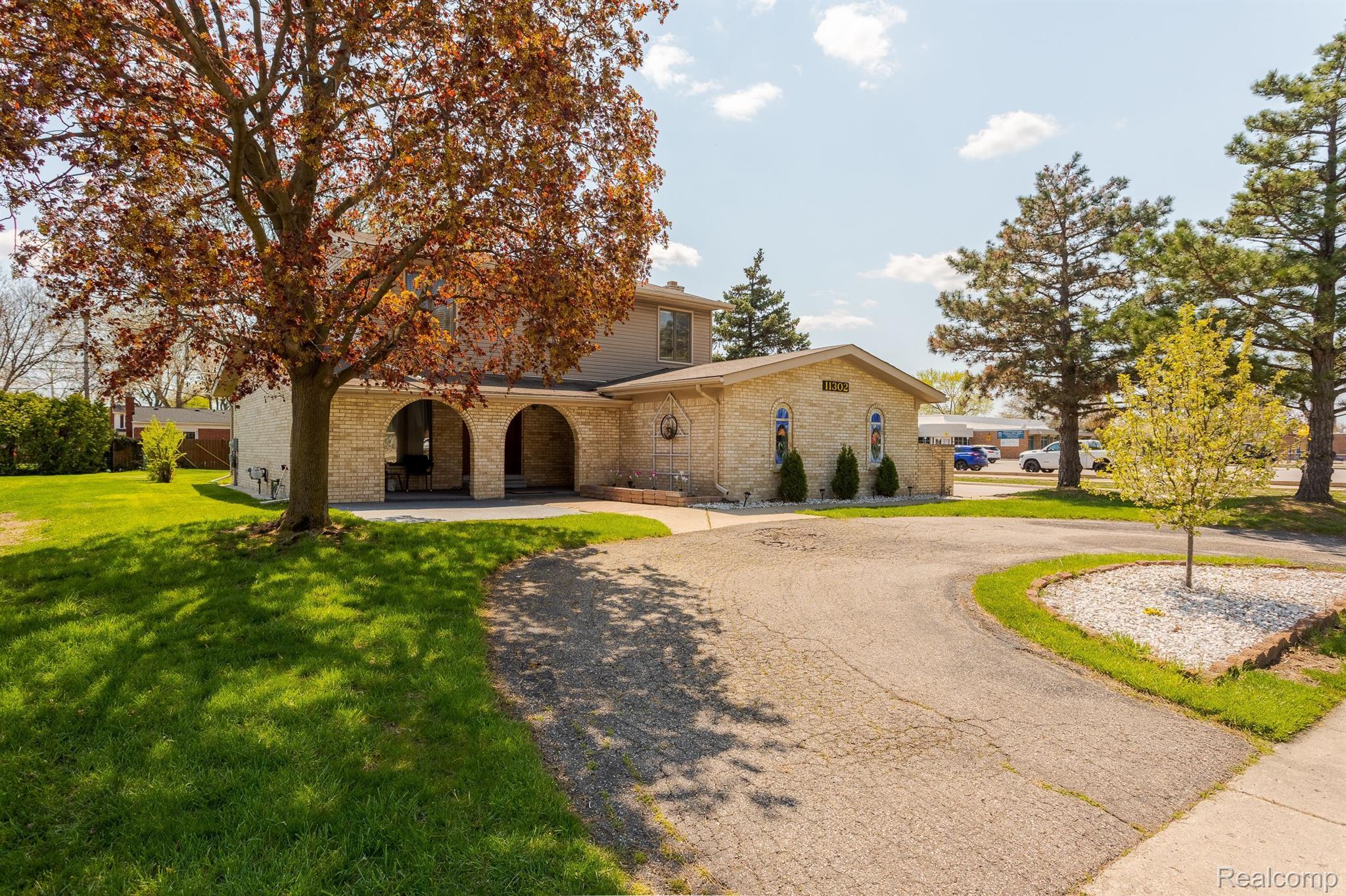 11302 Common Road Warren, MI 48093 - Photo 39 of 41 Gallery Image 39