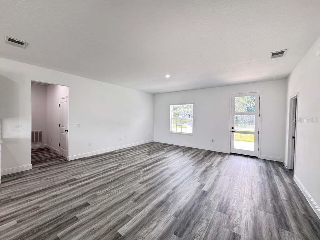 5998 Southwest 128th Street Road Ocala, FL 34473 - Photo 9 of 52