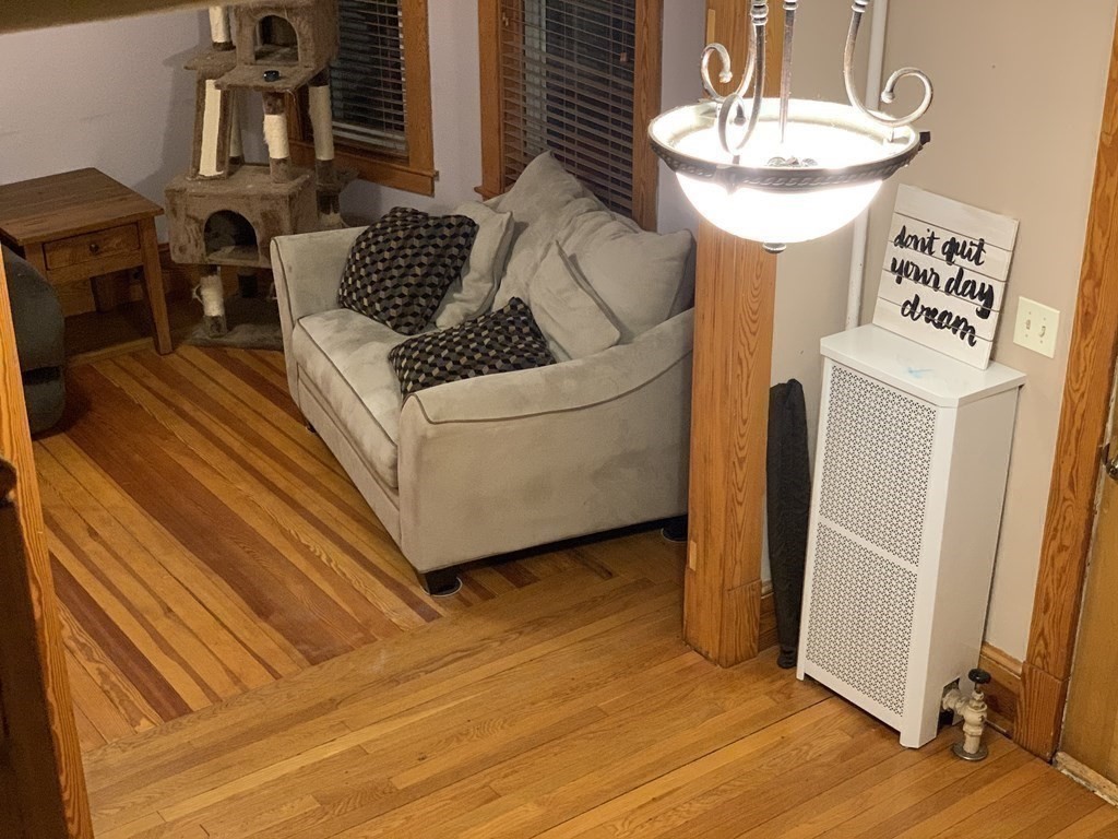39 Ridgewood Avenue Holyoke, MA 01040 - Photo 15 of 26 Gallery Image 15