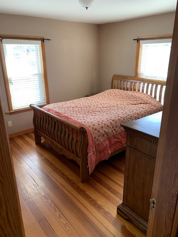 39 Ridgewood Avenue Holyoke, MA 01040 - Photo 22 of 26 Gallery Image 22