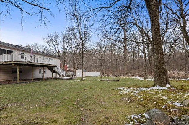 $699,999 | 10 Moorea Court, Garnerville, NY 10923