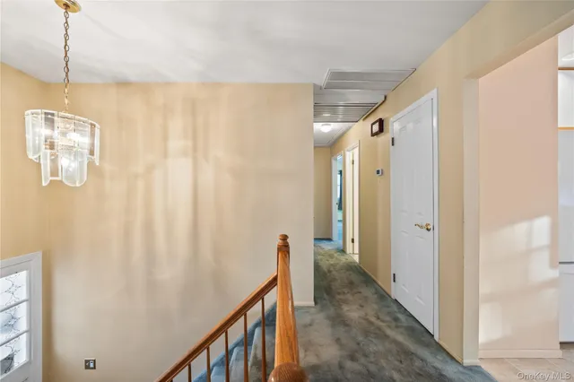 $699,999 | 10 Moorea Court, Garnerville, NY 10923