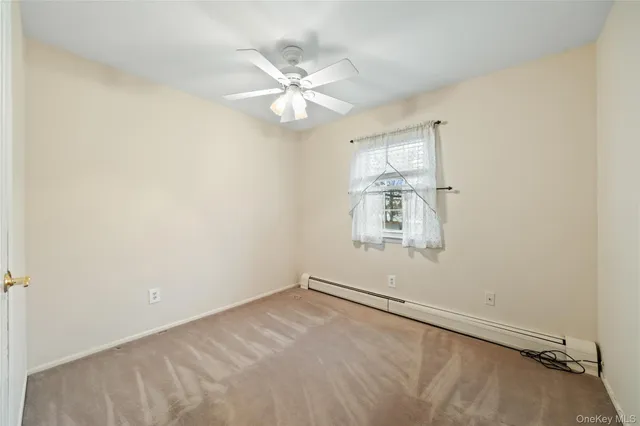 $699,999 | 10 Moorea Court, Garnerville, NY 10923