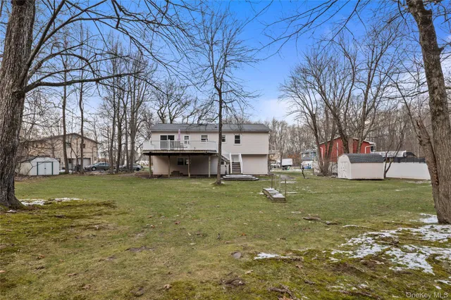 $699,999 | 10 Moorea Court, Garnerville, NY 10923