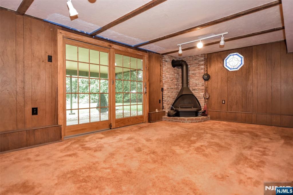 9 Ricker Road West Milford, NJ 07435 - Photo 9 of 44